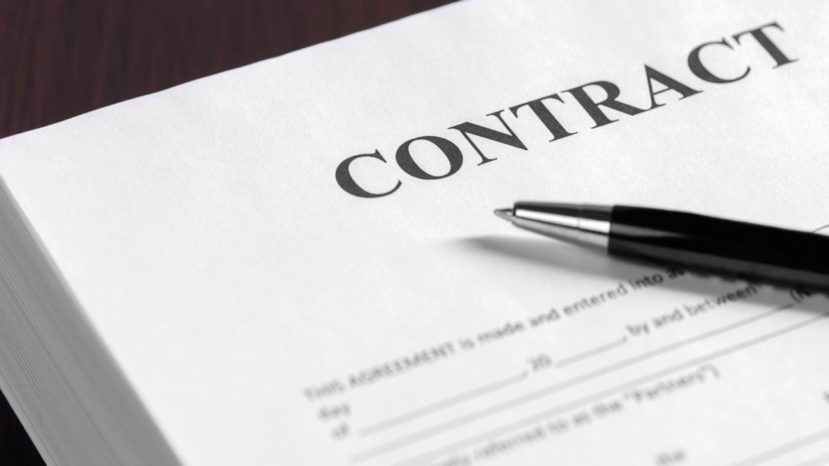 DRAFTING AND REVIEWING OF CONTRACTS AND FINANCIAL INSTRUMENTS